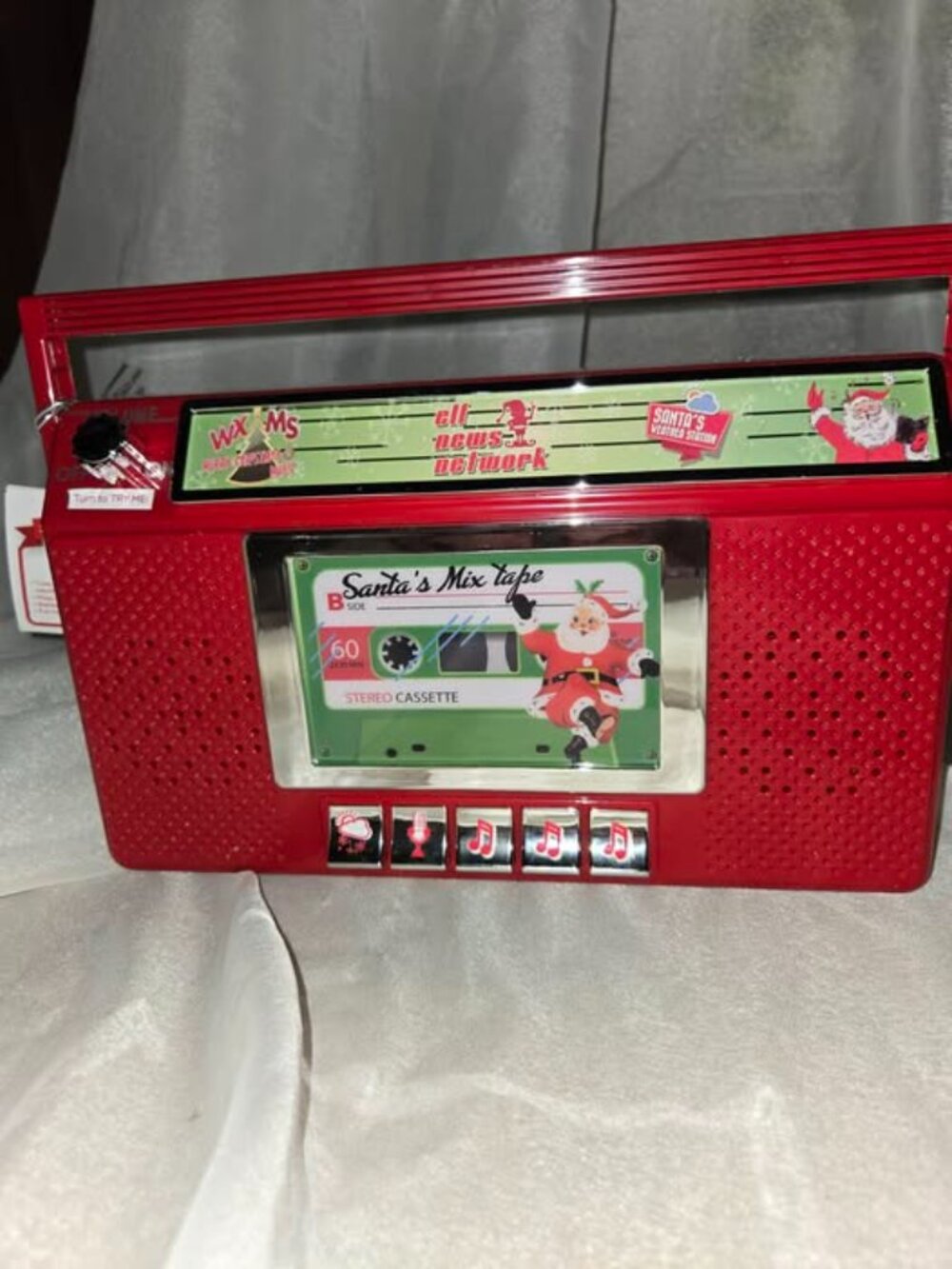Dillard's Mr. Christmas Nastalgic Boombox Santa' Mix Tape Plays 9 Songs  7Hx10L